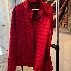 The North Face men’s puffer jacket